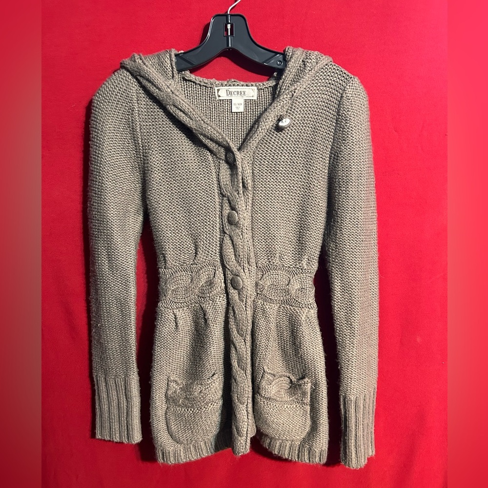 Decree Women's Brown Cable Knit Cardigan